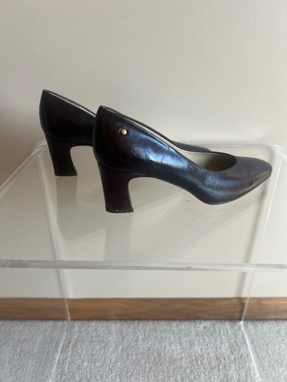 Etienne Aigner Women's Black Leather High Heel Pump Size 5.5